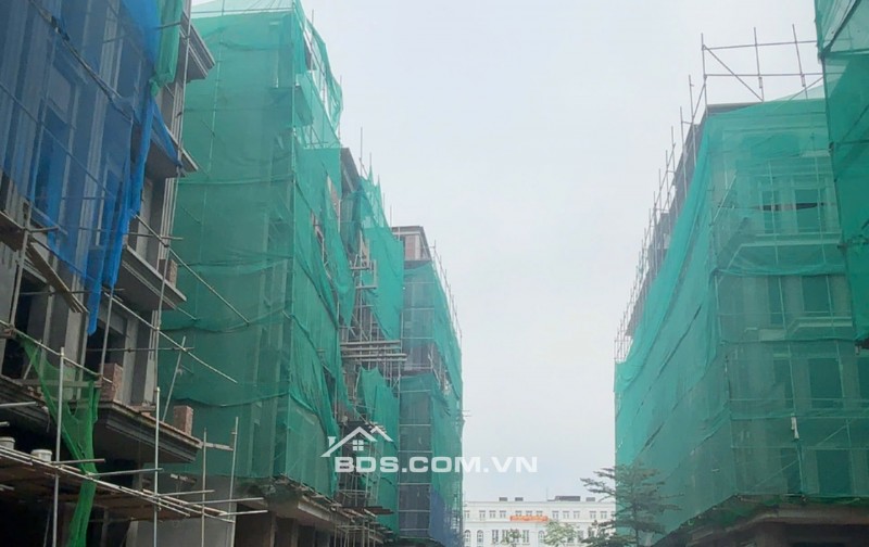Chuyển nhượng liền kề mặt đường Hoàng Minh Thảo kéo dài (Trục đại lộ Tây Thăng Long